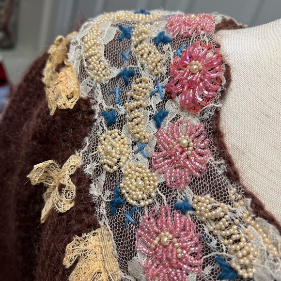 Vintage Free People Antique Lace Seed Pearl Beaded Brown Wool Cropped Cardigan - Picture 13 of 14